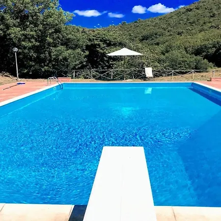 Villa Vallocchia - Sleeps 18 Exclusive Poolgrounds 3