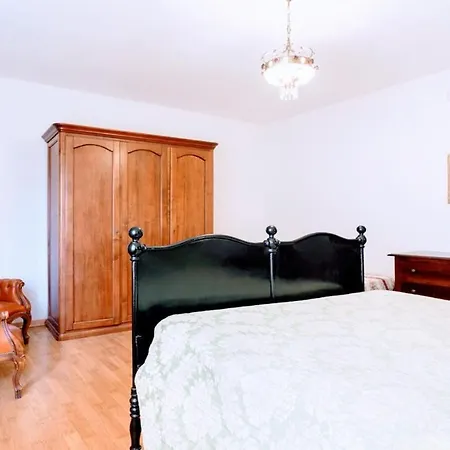 فيلة Villa Vallocchia - Sleeps 18 Exclusive Poolgrounds 3 *