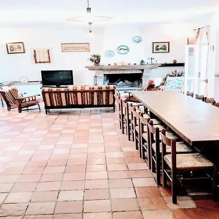 Villa Vallocchia - Sleeps 18 Exclusive Poolgrounds 3