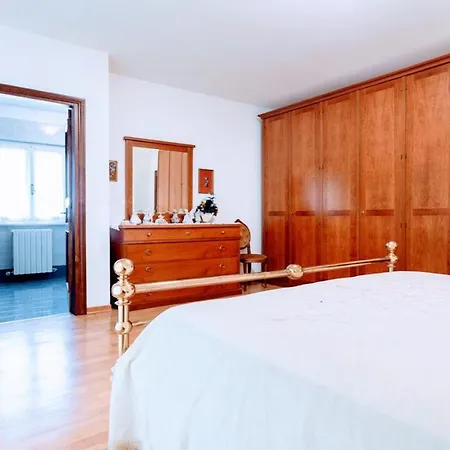 Villa Vallocchia - Sleeps 18 Exclusive Poolgrounds 3 Borgiano (Perugia)