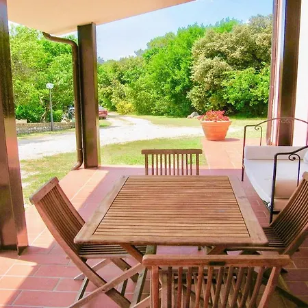 فيلة Villa Vallocchia - Sleeps 18 Exclusive Poolgrounds 3